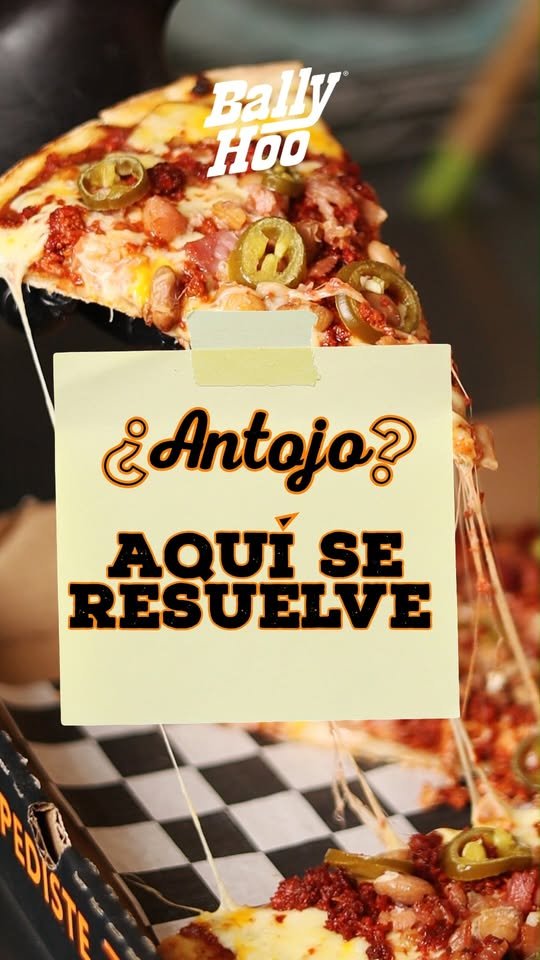 Pizza con jalapeños